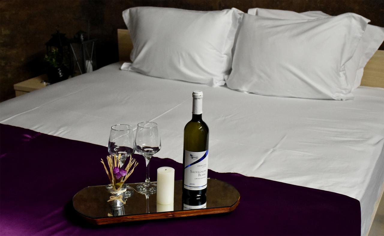 Hotel And Winery Lozar Bituli Exterior foto